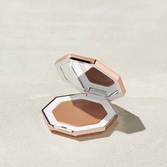 Fenty Beauty Other - Butta Biscuit - Fenty Beauty Cheeks Out Freestyle Cream Bronzer